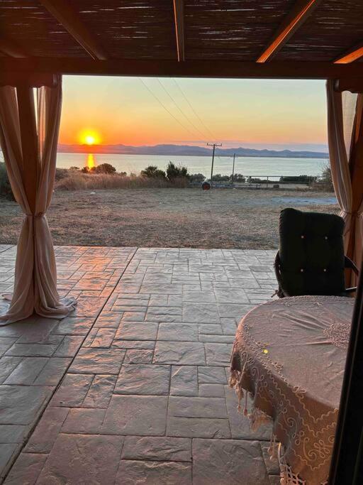 Moudros Sunset Moúdhros Exterior foto
